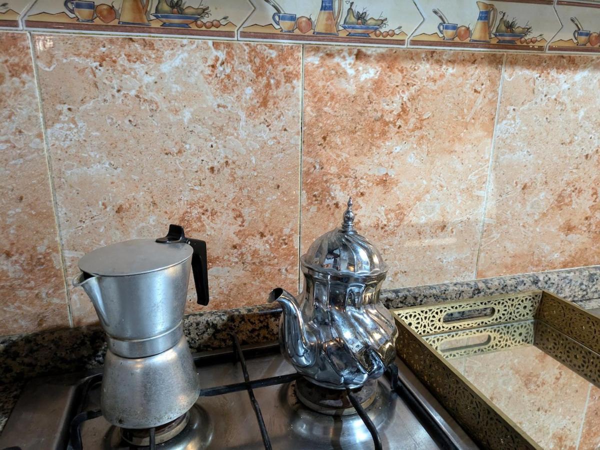 A Comfortable Family * Tangier